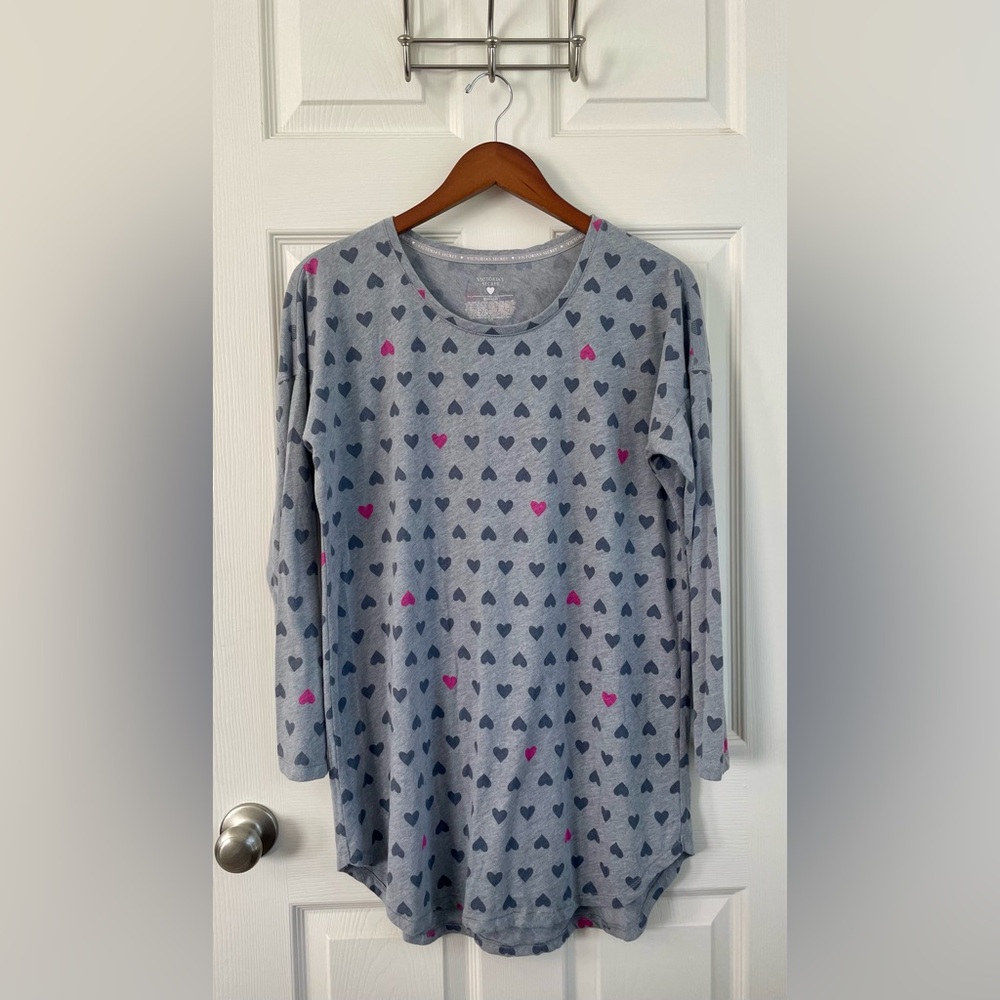 Victoria's Secret Gray and Pink Heart Long Sleeve Sleep Shirt